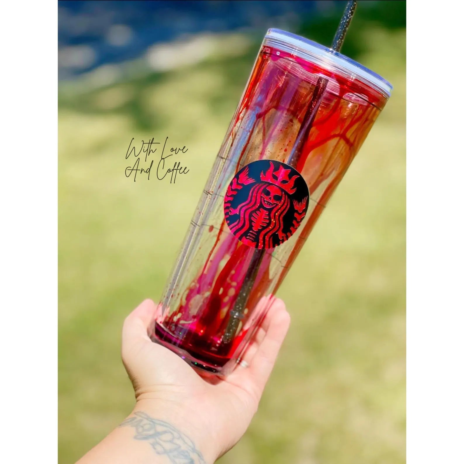 Spooky Blood Drip Halloween Cup 🎃 – Limited 2025 Edition